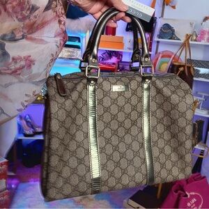 Gucci Coated canvas Monogram Leather 30cm bag